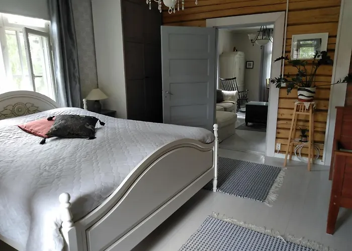 度假居 托尼曼塔罗酒店 Töysä